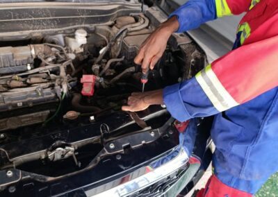 Ton magazine / institutionnel Le Fonds National de l’Emploi poursuit sa mission de soutien à la jeunesse camerounaise en lançant, avec CFAO Mobility Cameroon, un programme de formation d’excellence destiné à renforcer l’employabilité dans le secteur automobile. Une initiative ambitieuse qui illustre la volonté du FNE de transformer durablement l’accès à l’emploi.